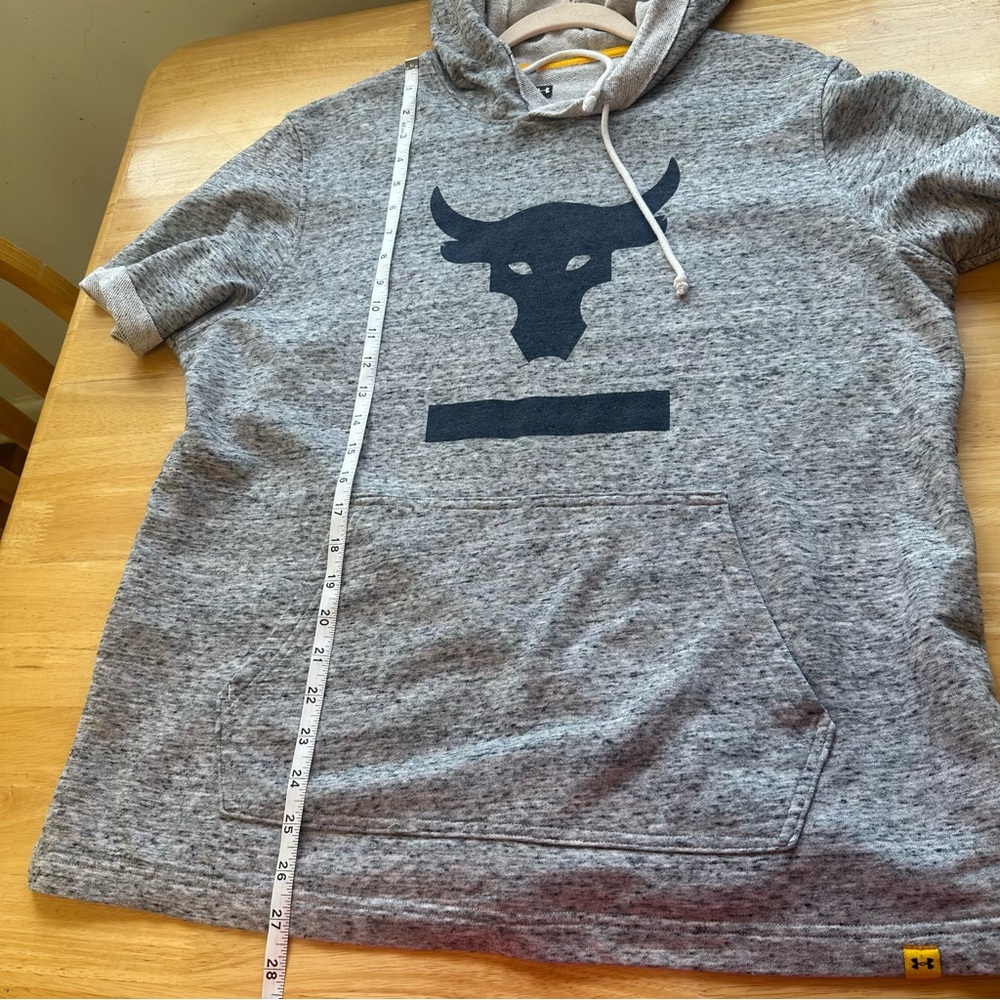 Under Armour Project Rock Short Sleeve Hoodie Gray Brahma Bull Logo Mens L Large - Picture 5 of 9